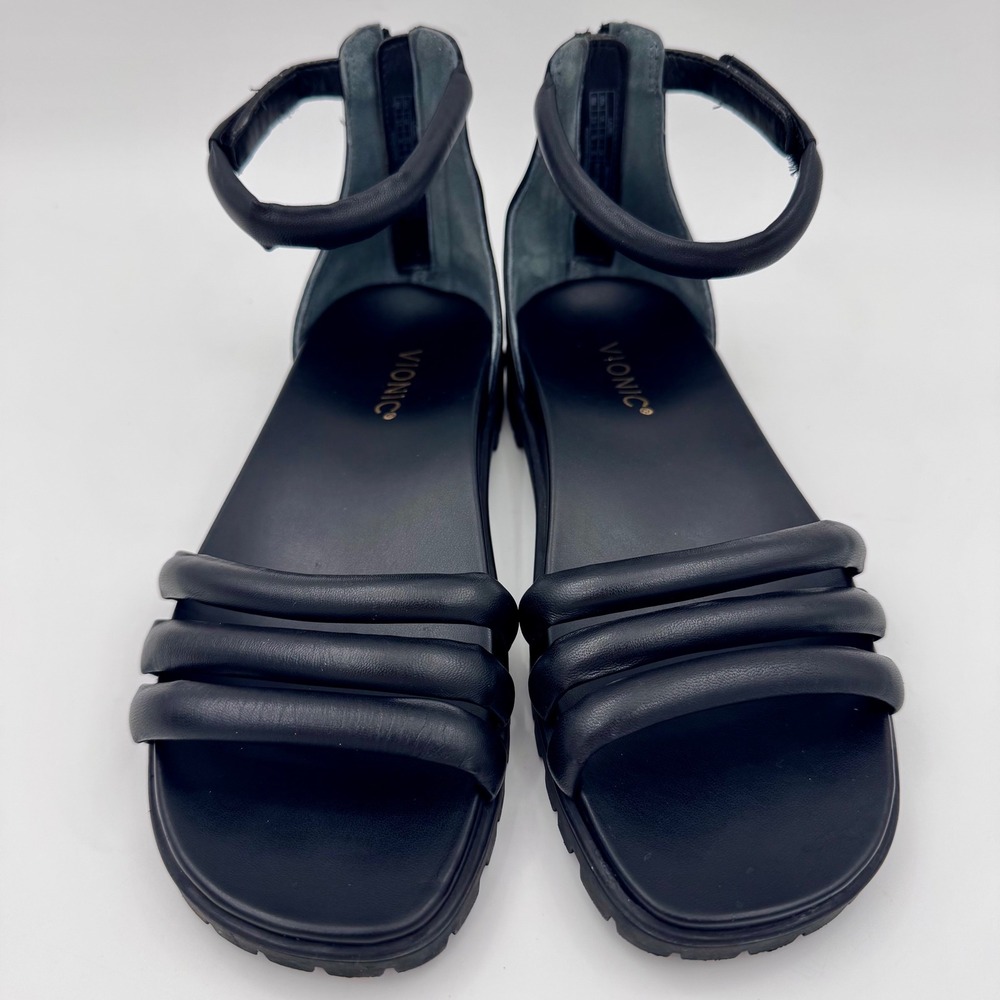 NWOB Vionic Laurel Black Leather Puffy Strap Zip Lug Sole Goth Sandals Womens 6M - Picture 2 of 9